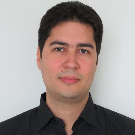 Portrait photo of Christian Rios, web developer based in Panama
